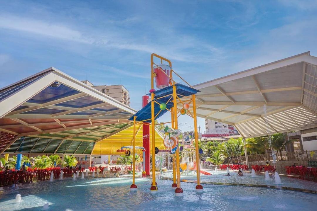 Imperio Com Um 1dia No Acqua Park, Splash E Slide Caldas Novas