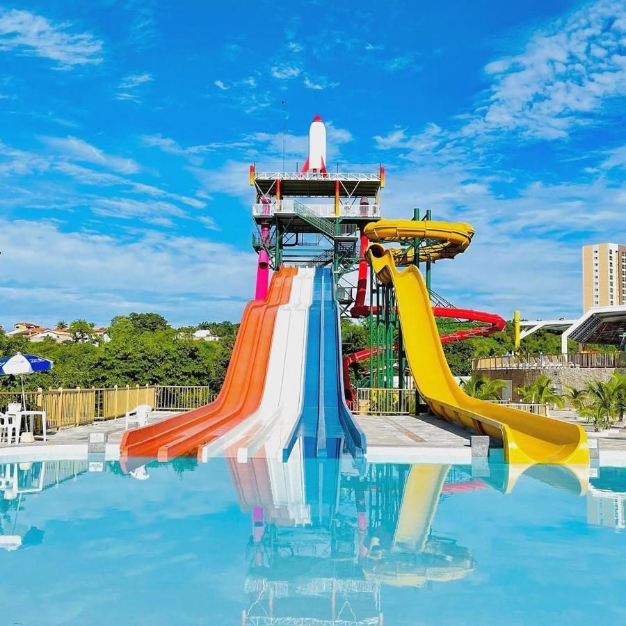 Imperio Com Um 1dia No Acqua Park, Splash E Slide Apartamento *